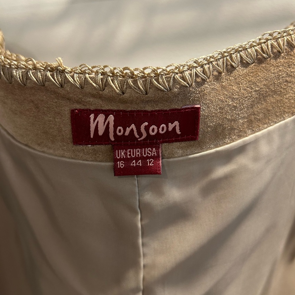 Vintage Monsoon suede skirt like new - Picture 4 of 4